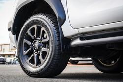 2021 Toyota HILUX Rogue