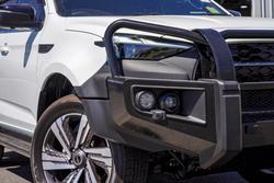 2025 Isuzu MU-X LS-T