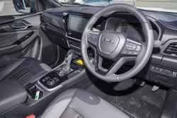 2025 Isuzu MU-X LS-T