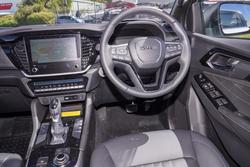 2025 Isuzu MU-X LS-T