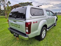 2017 Isuzu D-MAX LS-U