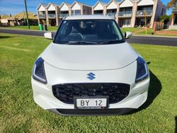 2025 Suzuki Swift Hybrid Plus