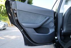 2022 Tesla Model Y Rear-Wheel Drive