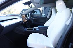 2022 Tesla Model Y Rear-Wheel Drive