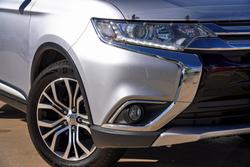 2016 Mitsubishi
Outlander LS