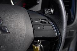 2016 Mitsubishi
Outlander LS