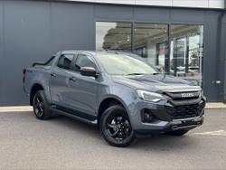 2025 Isuzu
                D-MAX X-RIDER