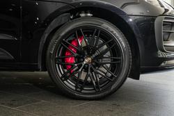 2023 Porsche Macan GTS 95B MY24 AWD BLACK