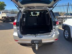 2020 Toyota Fortuner Fortuner 2.8L DSL  6AT GXL 2L74880 001 Silver Sky