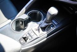 2020 Toyota CAMRY HYBRID Ascent