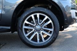 2021 Ford Everest Titanium