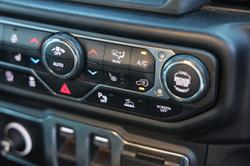 2020 Jeep Wrangler Overland