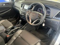 2017 HYUNDAI