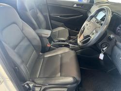 2017 HYUNDAI
