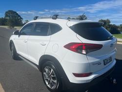 2017 HYUNDAI