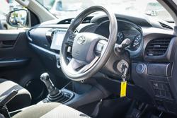 2015 Toyota HILUX Workmate