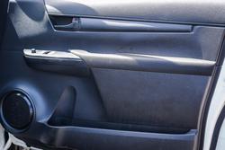 2015 Toyota HILUX Workmate