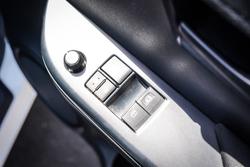 2015 Toyota HILUX Workmate