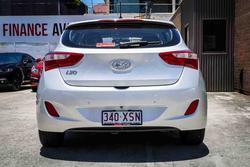 2015 HYUNDAI i30 PREMIUM 1.8 L.E.