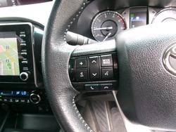 2020 Toyota Hilux 4x4 SR5