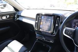 2021 Volvo XC40 T4 Inscription