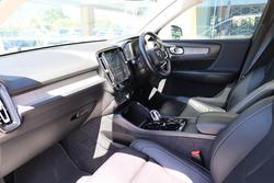2021 Volvo XC40 T4 Inscription