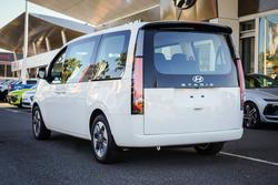 2025 Hyundai STARIA