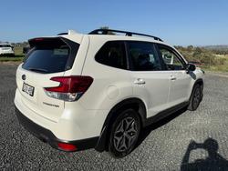 2022 SUBARU Forester 2.5i