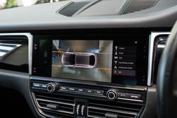 2021 Porsche
Macan