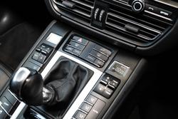 2021 Porsche
Macan