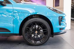2021 Porsche
Macan