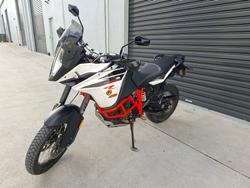 2017 KTM 1090