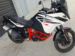 2017 KTM 1090