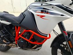 2017 KTM 1090