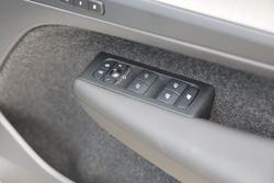 2025 Volvo XC40 Plus B4