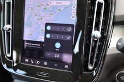 2025 Volvo XC40 Plus B4