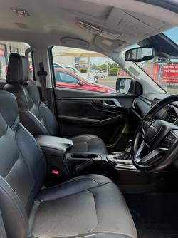 2022 ISUZU D-MAX LS-U+ (4x4)