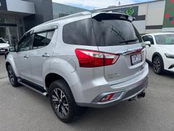 2020 Isuzu MU-X LS-T