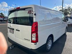 2025 Toyota Hiace Hiace Van LWB 2.8L T Diesel Automatic 9638690 006