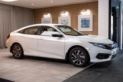 2017 HONDA CIVIC VTi-S