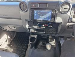 2024 Toyota LC Military Workmate 2.8L T Diesel Manual Dual Cab Chassis 7205360 001 French Vanilla