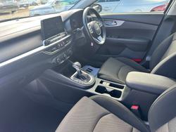 2022 Kia Cerato S BD MY22 CLEAR WHITE