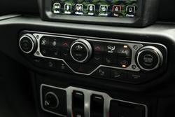 2019 Jeep Wrangler Overland