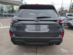 2025 Subaru
Forester Touring