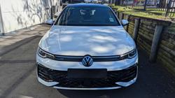 2026 VOLKSWAGEN Golf R-LINE