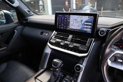 2023 TOYOTA LANDCRUISER LC300 SAHARA (4x4)