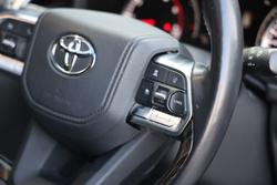 2023 TOYOTA LANDCRUISER LC300 SAHARA (4x4)