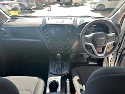 2025 Isuzu D-MAX MY25.5 Isuzu D-Max 4X4 Crew Cab Chassis SX 3.0L Automatic (TOR5016D) inc Heavy Duty Alloy Tray