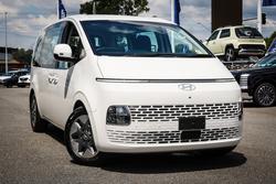 2025 Hyundai STARIA