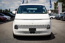 2025 Hyundai STARIA